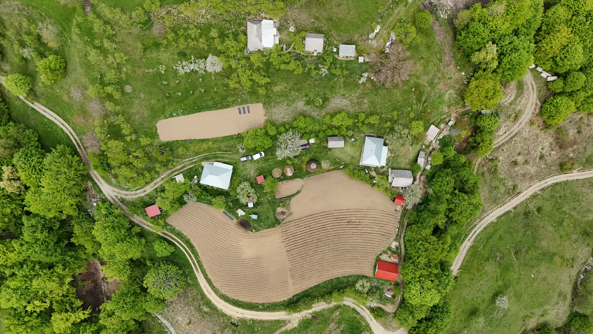 Snimanje placeva i zemljista dronom u Crnoj Gori